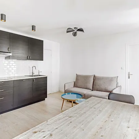 Pick A Flat's Rue D'avron - Nation Parigi